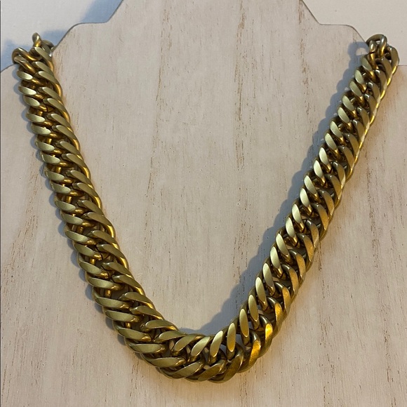Givenchy vintage Gold Chain Necklace - Picture 2 of 6